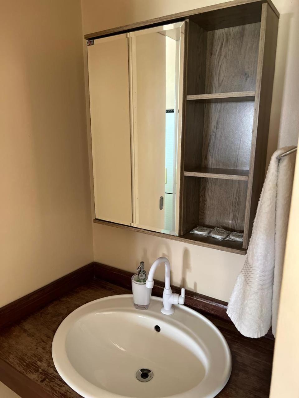 Casa Bouganville Apto Triplo Novo Airão Dış mekan fotoğraf